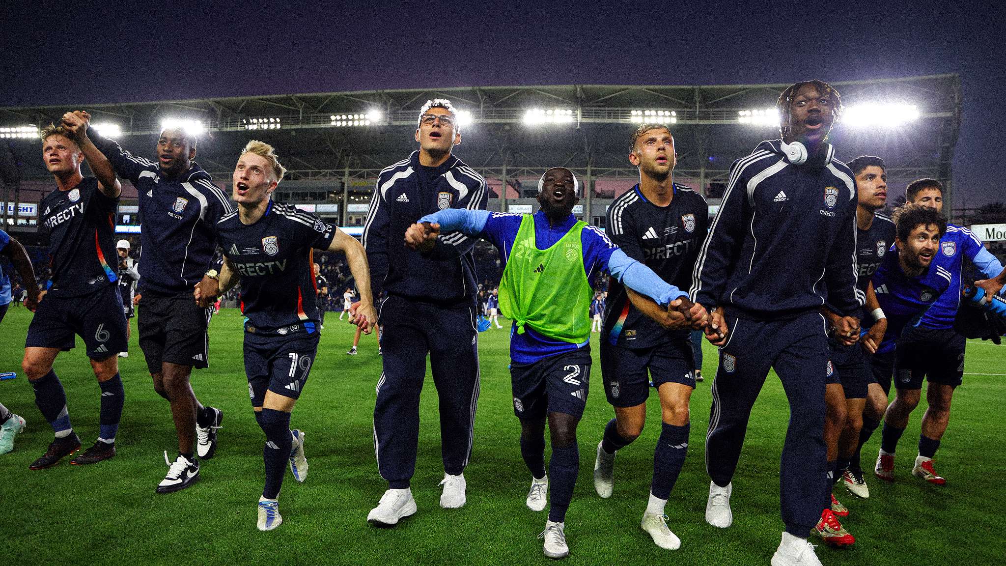 也带动了相 也带动了相